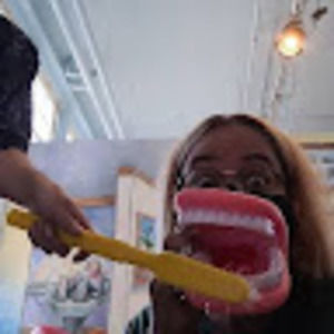 Meet your Posher, Destiny